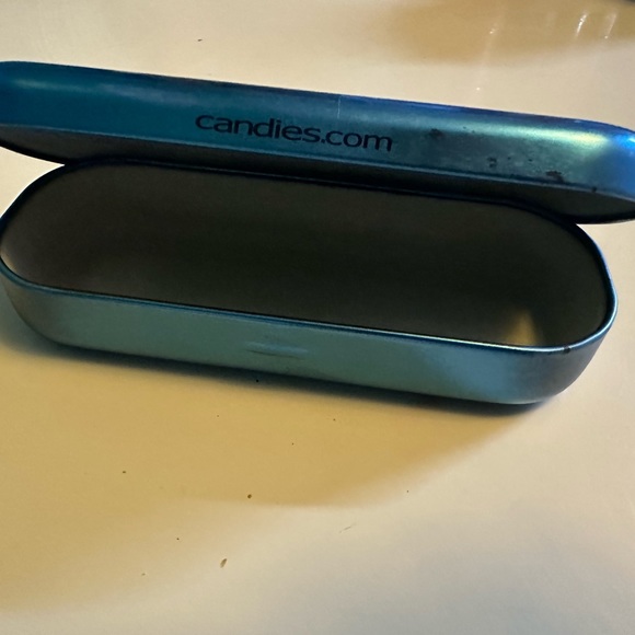 Y2K vintage Candies eyeglasses/sunglasses case - Picture 4 of 8